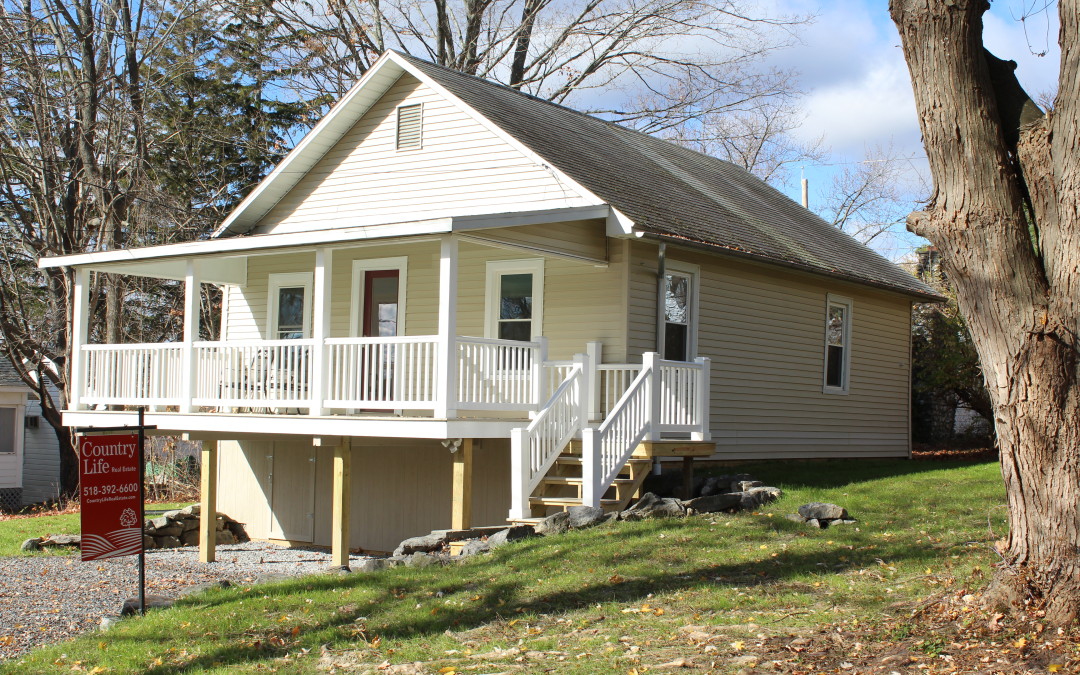 Copake Lake Cottage