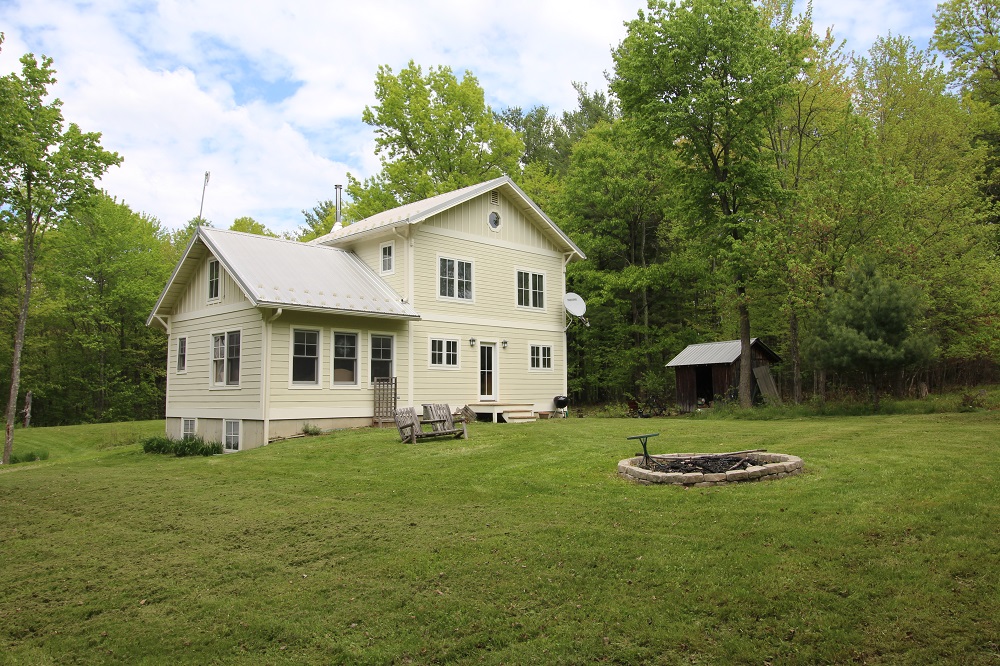 Nestled in the Hawethorne Valley